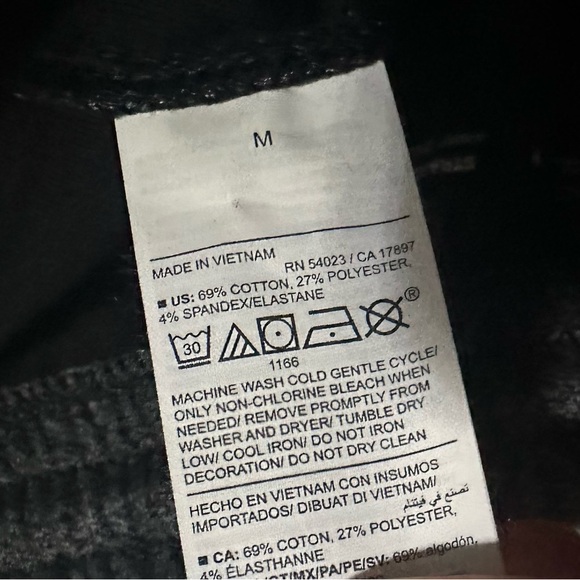 Old Navy Active Men's Dynamic Fleece 4-Way Stretch- Size Medium - Picture 4 of 4